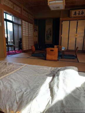 OKHouse 貸切ハウス 1日1組貸切 6人宿泊可 1台無料駐車 防音有り一軒家 JR長浜駅徒歩10分 観光地近く